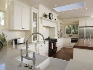 kitchen designed by Brian Patterson Nouvelle Designer Kitchens2.jpg